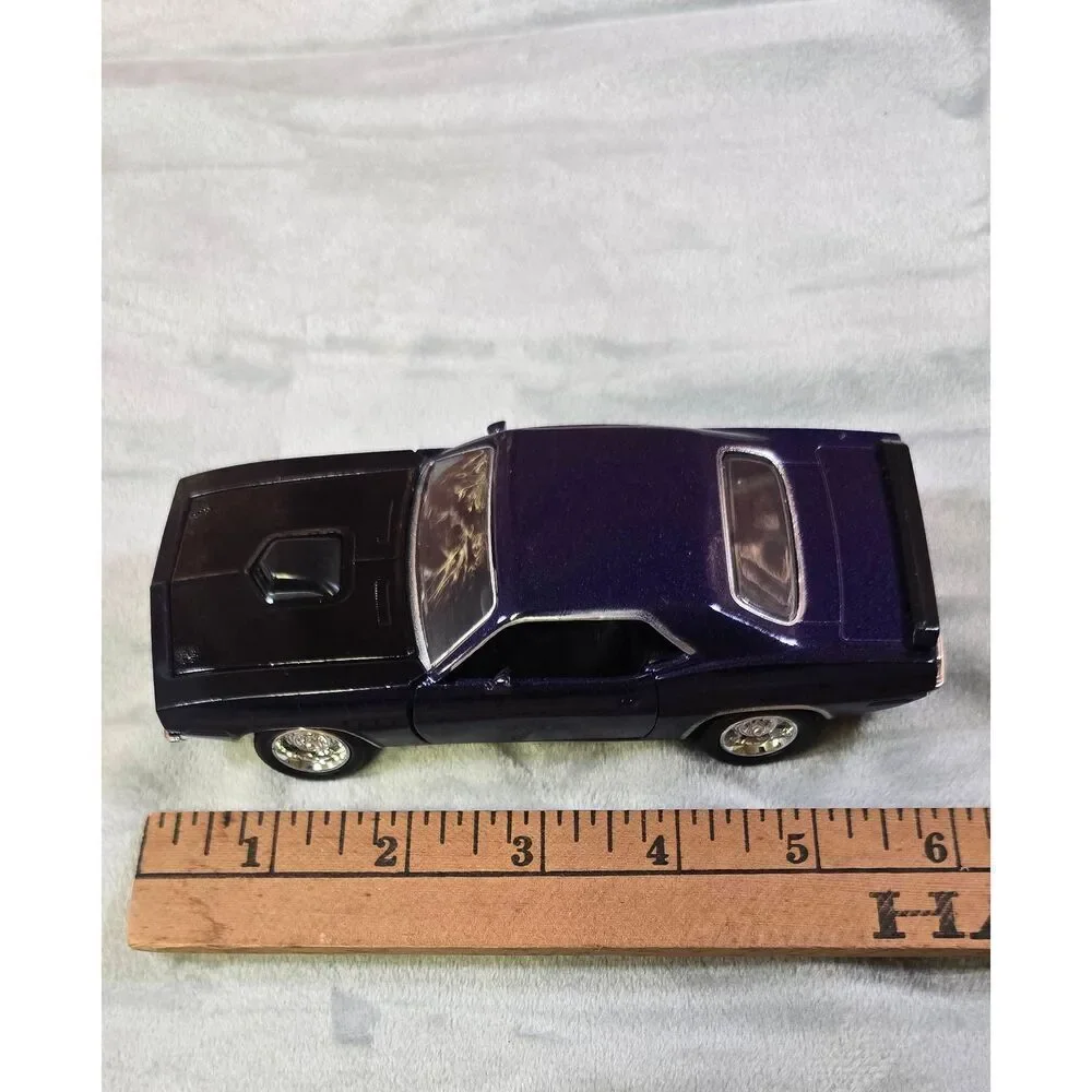 1970 Plymouth Cuda Collectible Diecast Model Car